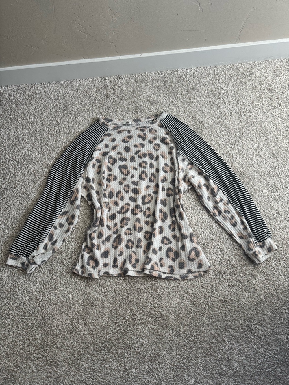 JODIFL Leopard Raglan Long Sleeve Top with Black-White Stripes